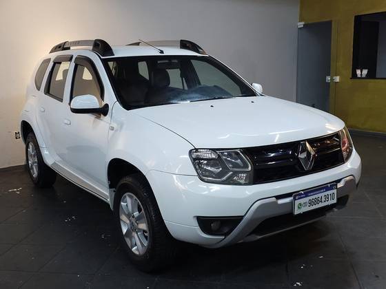 RENAULT DUSTER 2017