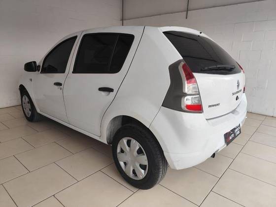 RENAULT SANDERO 2014