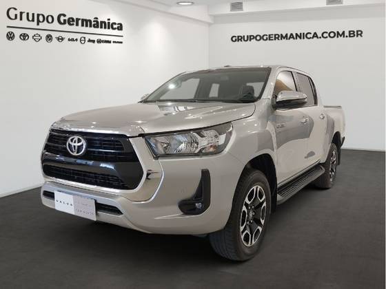 TOYOTA HILUX 2021