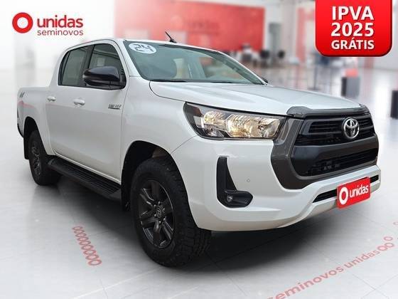 TOYOTA HILUX 2024