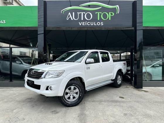 TOYOTA HILUX 2014