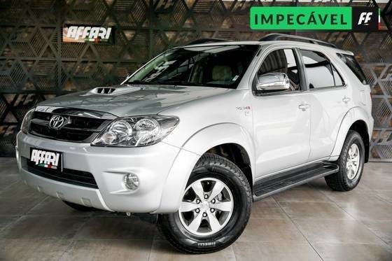 TOYOTA HILUX SW4 2008