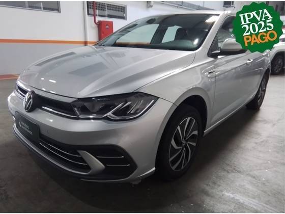 VOLKSWAGEN POLO 2024