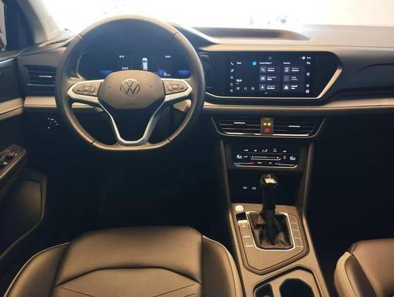 VOLKSWAGEN TAOS 2023