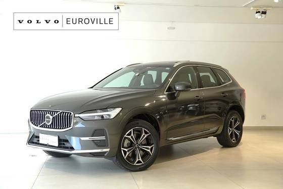 VOLVO XC60 2022