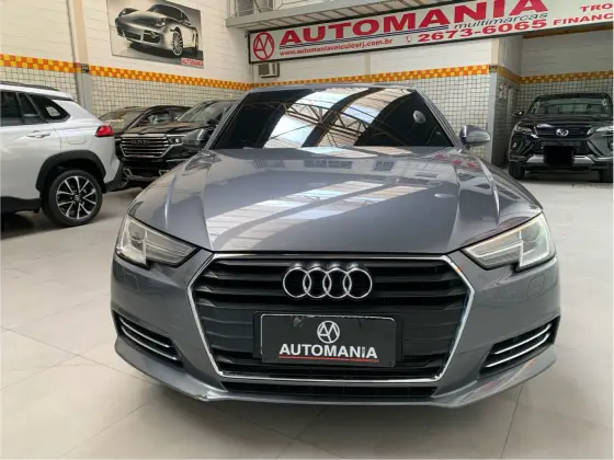 AUDI A4 2018