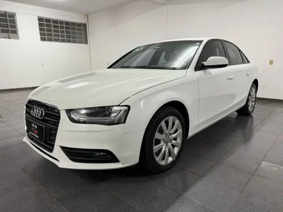 AUDI A4 2013