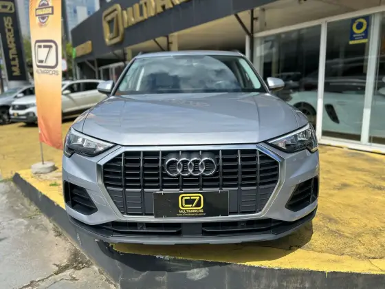 AUDI Q3 2021