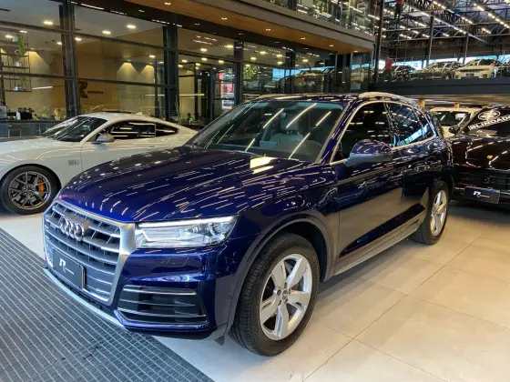 AUDI Q5 2019