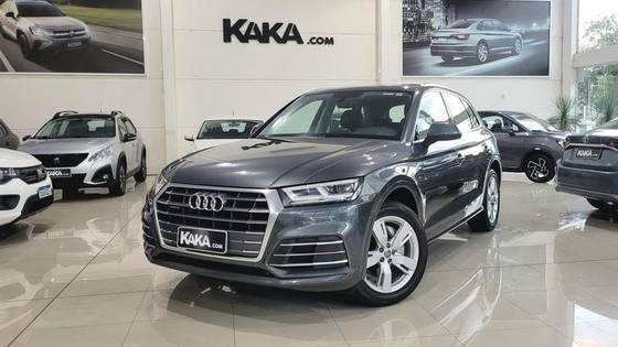 AUDI Q5 2020