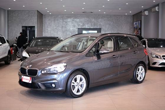 BMW 220i 2016