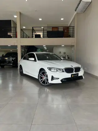 BMW 320i 2021