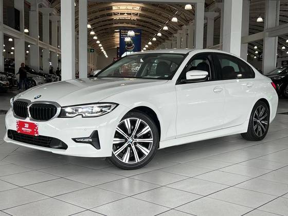 BMW 320i 2021