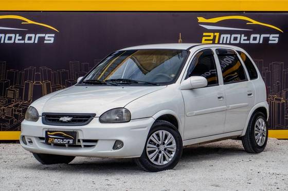 CHEVROLET CORSA 2002