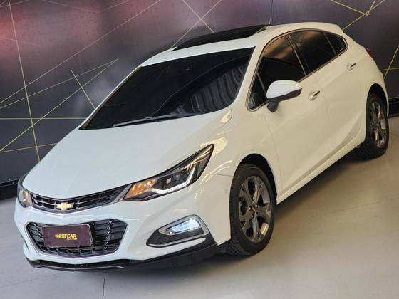 CHEVROLET CRUZE 2018