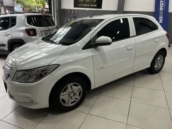 CHEVROLET ONIX 2016