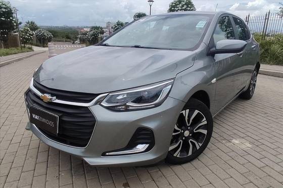 CHEVROLET ONIX 2024