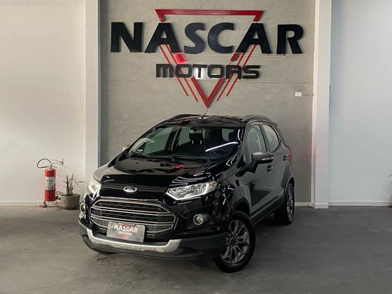 FORD ECOSPORT 2015