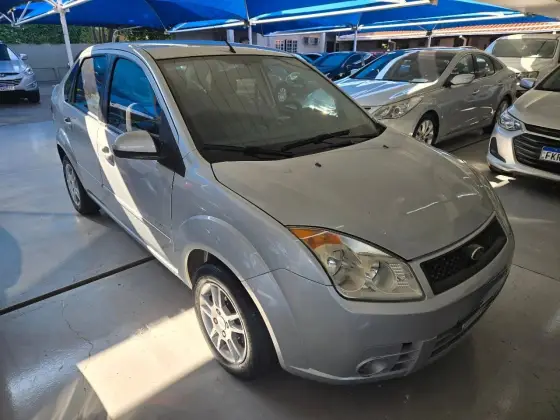 FORD FIESTA 2010