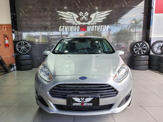 FORD FIESTA 2016