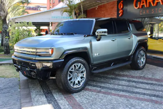 GMC HUMMER 2024