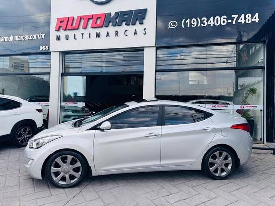 HYUNDAI ELANTRA 2012