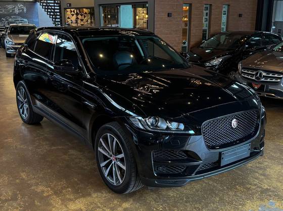 JAGUAR F-PACE 2020
