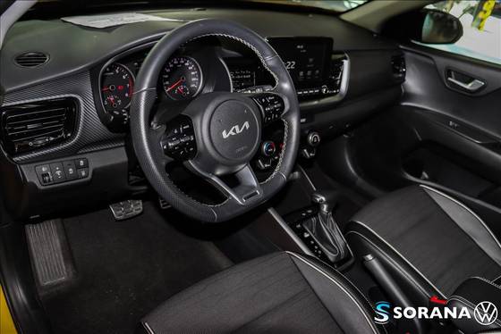 KIA STONIC 2022