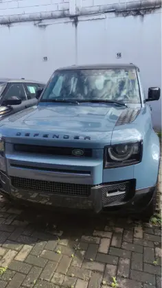 LAND ROVER DEFENDER 2024