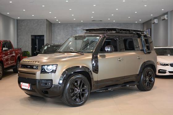 LAND ROVER DEFENDER 2021