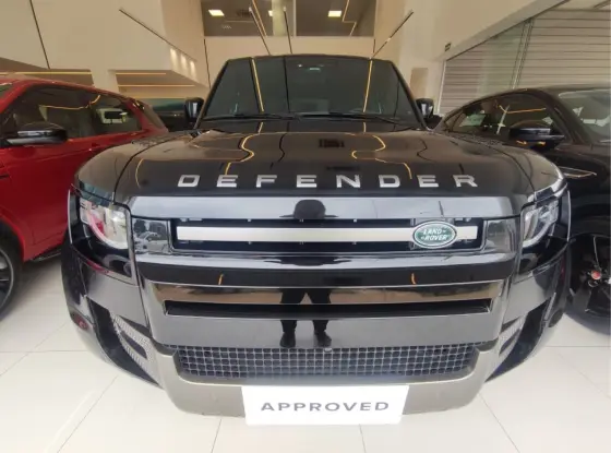 LAND ROVER DEFENDER 2024