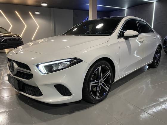 MERCEDES-BENZ A 200 2020