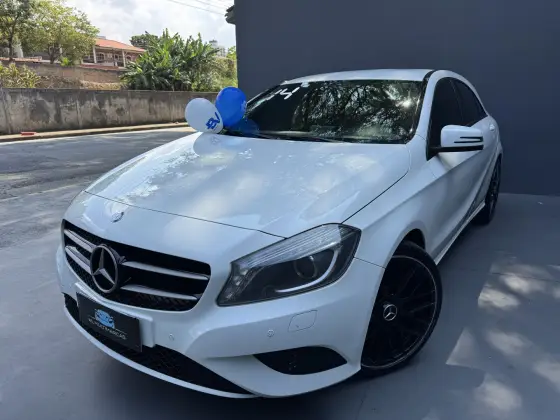 MERCEDES-BENZ CLASSE A 2014