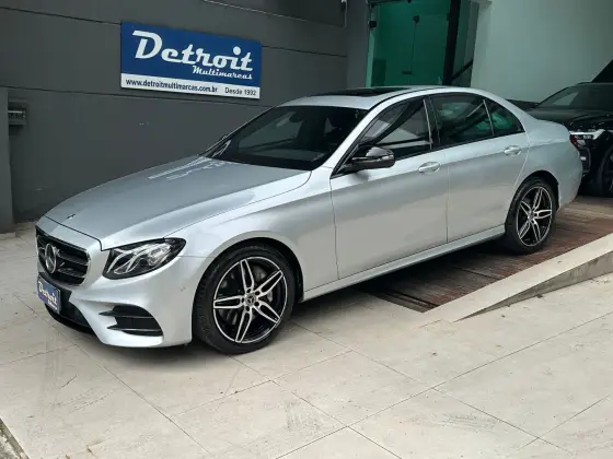 MERCEDES-BENZ E 300 2020
