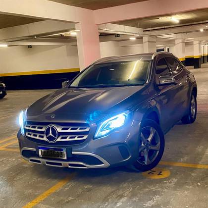 MERCEDES-BENZ GLA 200 2019