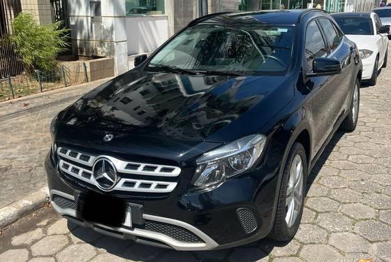 MERCEDES-BENZ GLA 200 2018