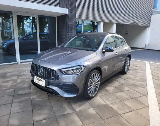 MERCEDES-BENZ GLA 35 AMG 2023