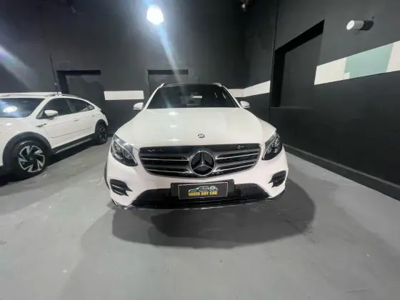 MERCEDES-BENZ GLC 250 2016