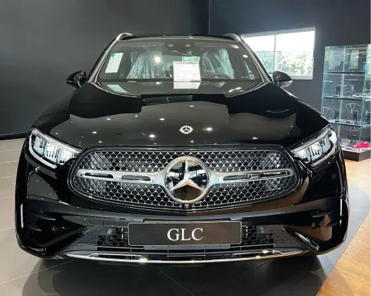 MERCEDES-BENZ GLC 300 2025