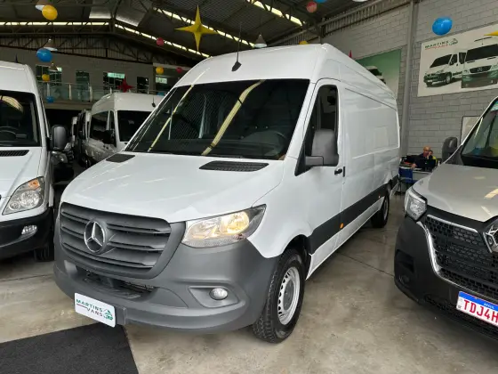 MERCEDES-BENZ SPRINTER 2023