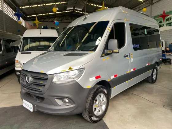 MERCEDES-BENZ SPRINTER 2022