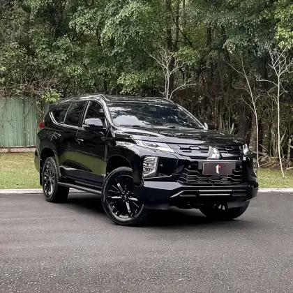 MITSUBISHI PAJERO SPORT 2025