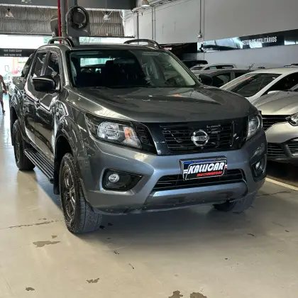 NISSAN FRONTIER 2021