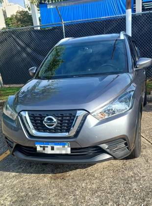 NISSAN KICKS 2018