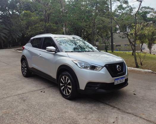 NISSAN KICKS 2020