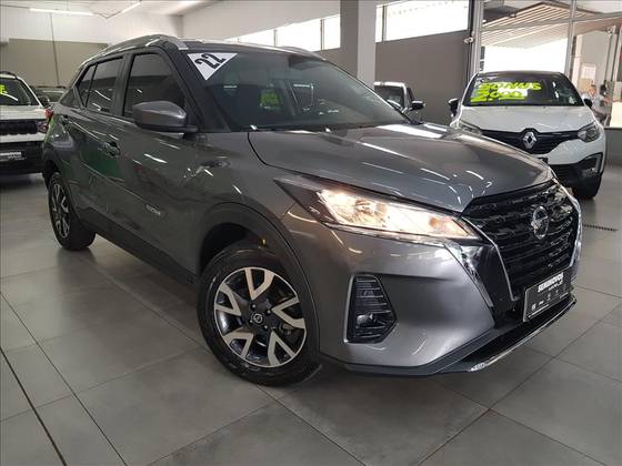 NISSAN KICKS 2022