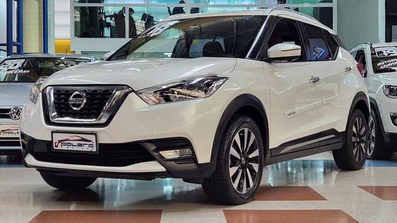 NISSAN KICKS 2019