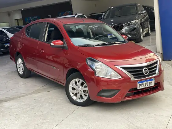 NISSAN VERSA 2020