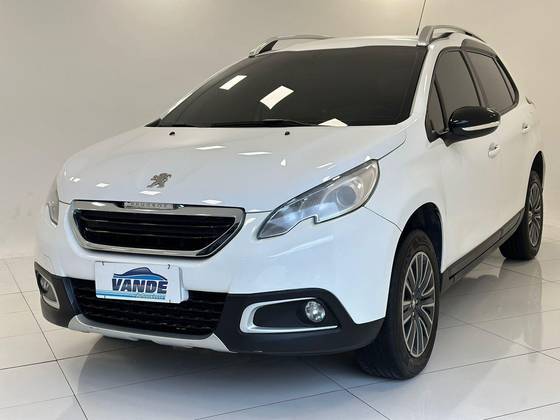 PEUGEOT 2008 2018