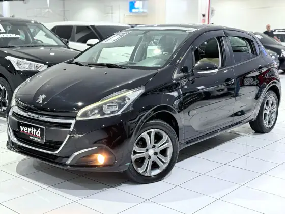 PEUGEOT 208 2017